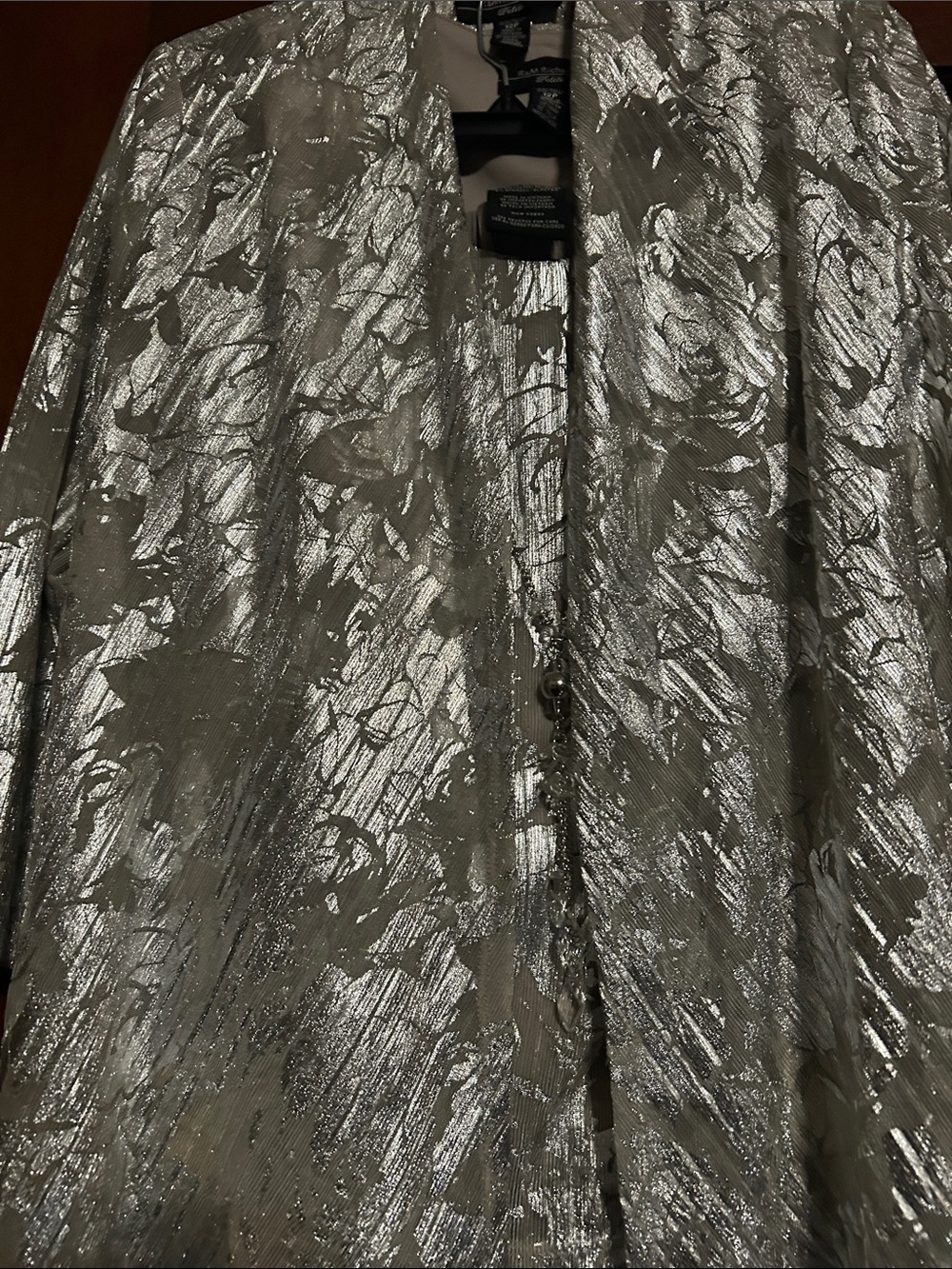 R&M Richards Silver Metallic Textured Open Jacket with Taupe Inner - Picture 3 of 9